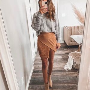 Vici - Camel Faux Suede Asymmetrical Mini Skirt, size M (NWOT)